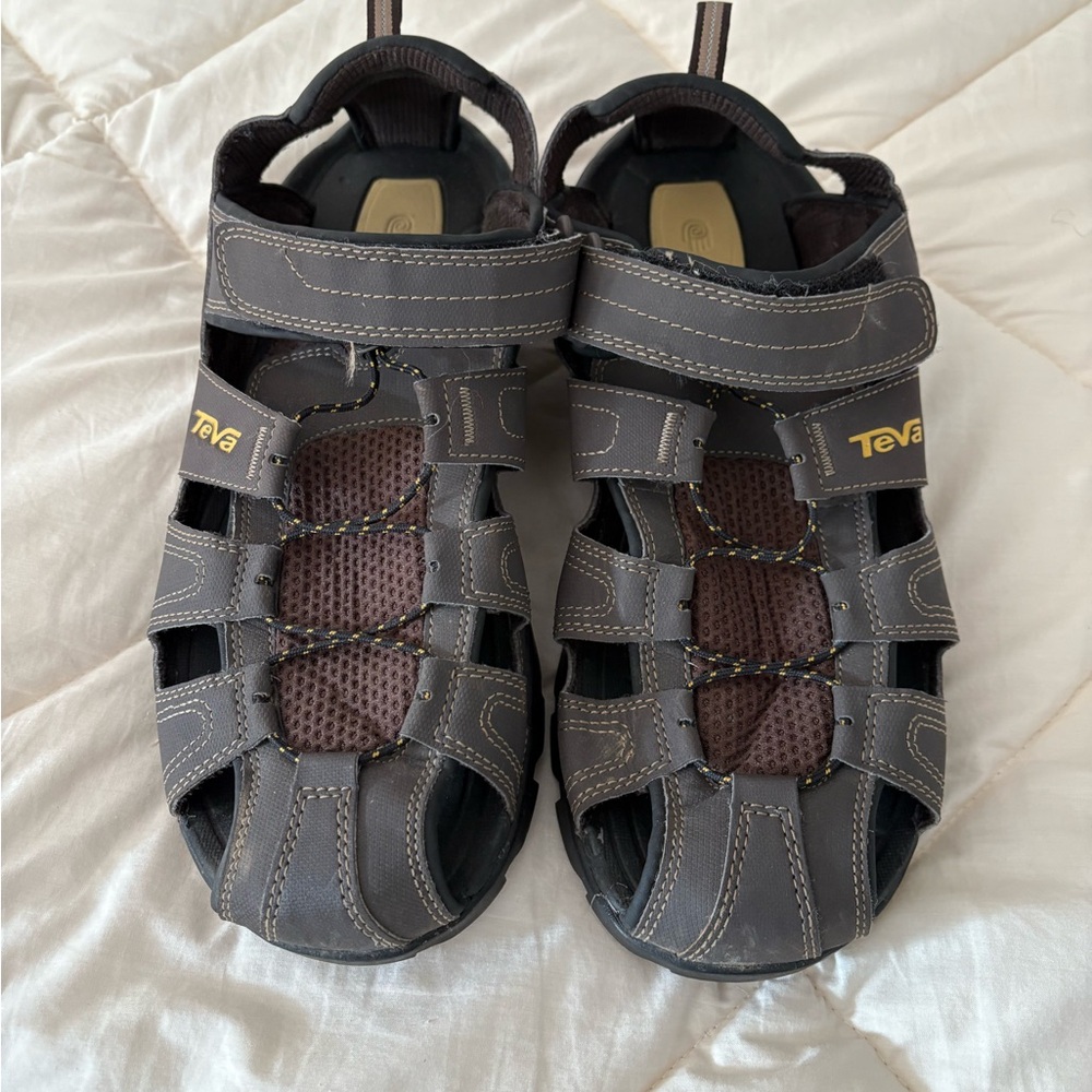 Teva Mens Size 11 Forbear Fisherman Hiking Sandals